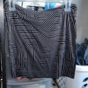 Grey mini skirt
